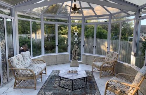 Springfield Maison | Amy's Forest City Villa