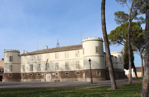 El Tarros Maison | UNE ALTERNATIVE SUR LE FAMILIER GAUDIR D'UN ESPAI COMÚ SUIT LE FINALITAT DE LA SEVA
