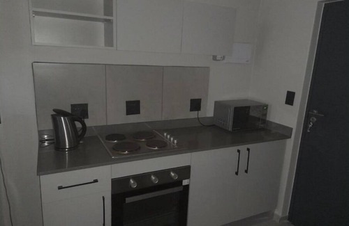 Eikenbosch Appartement | An apartment in Cape Town