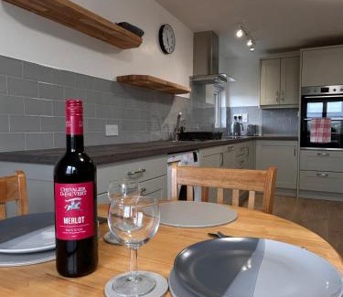 Ballyferriter Appartement | An Cat Dubh - Luxury Apartment