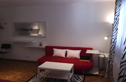 Am Pragfriedhof Appartement | Un élégant studio au coeur de Stuttgart