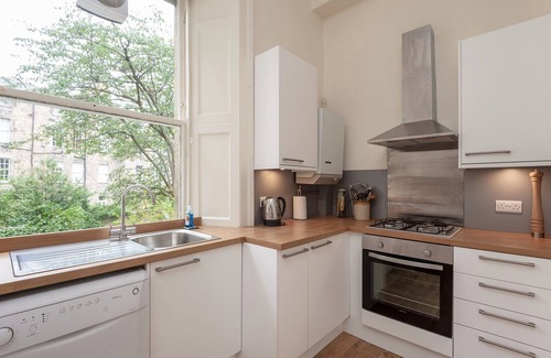 New Town Appartement | The Hart Street Residence No.2