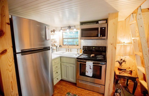 Thomasville Cabine | An elegant waterside retreat in the Red Hills