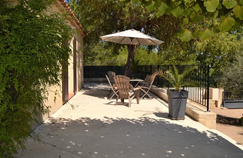 Pierrevert Maison | Une escapade en Provence bercée par le chant des oiseaux. Maison de 63m2