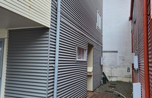 Newtown Maison | An Inner City 4-bedroom Townhouse With two Carparks