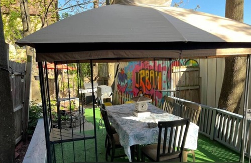 Mansion Area Maison | /An Oasis 8 ppl Yard Grill W/D