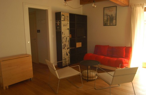 Pinerolo Maison | Une oasis de paix: la maison du miel