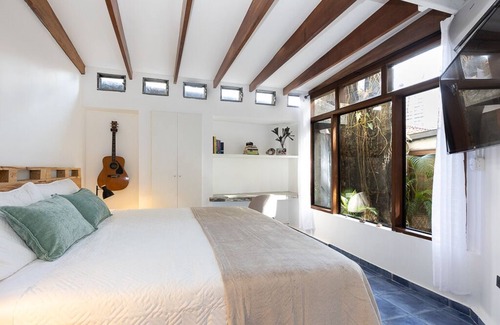 Obarrio Appartement | An organic Modern style meets city center, this apartment has it all