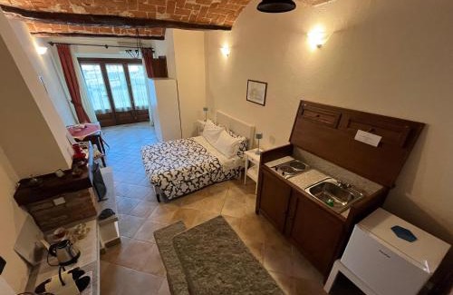 Guarene Appartement | An tij slè - Nel cuore del borgo