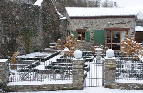 Morbach Maison | An unmistakable vacation in the shadow of Hunolstein Castle.