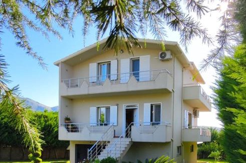 Orikum Maison | Ana's House