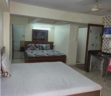 Pardi Appartement | Anand Home Stays