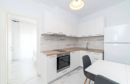 Paralia Ofryniou Appartement | Anastasia Residential Complex-Two-Bedroom Apartment with Pool Access