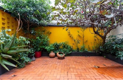 Bogota Maison | Anastasio Gutman House - Charming Accommodation with Mountain Views