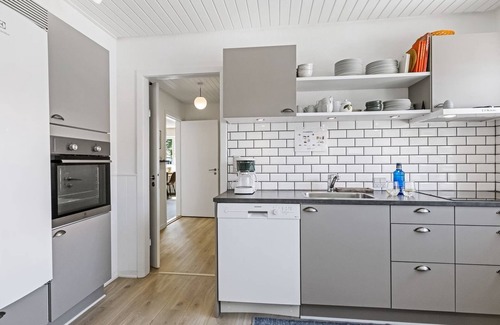 Tim Maison | "Ancel" - 1.5km to the inlet by Interhome