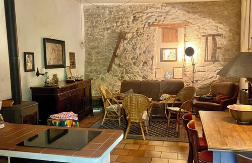 Camplong-d'Aude Maison | "Ancien Café " Holiday home