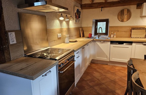 Vault-de-Lugny Maison | Moulin de charme en bordure de rivière au calme