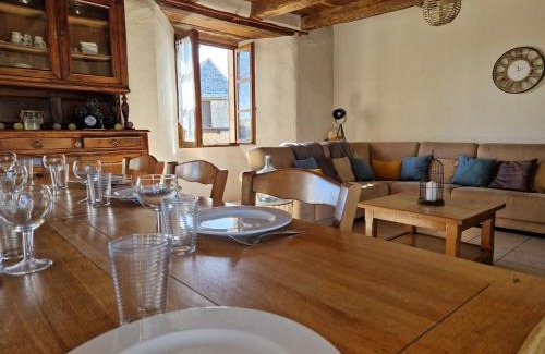 Florentin-la-Capelle Maison | Ancien Presbytère, gîte familial
