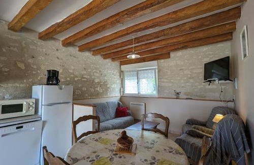 Fredille Maison | Ancienne ferme avec jardin, trampoline et pétanque entre Valençay et Beauval - FR-1-591-217