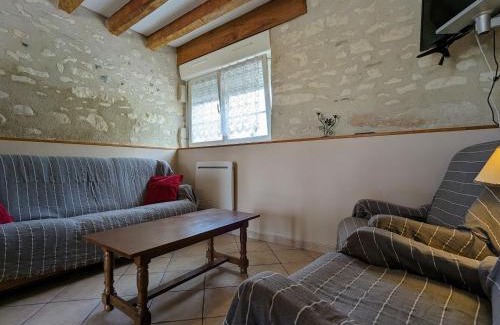Fredille Maison | Ancienne ferme avec jardin, trampoline et pétanque entre Valençay et Beauval - FR-1-591-217