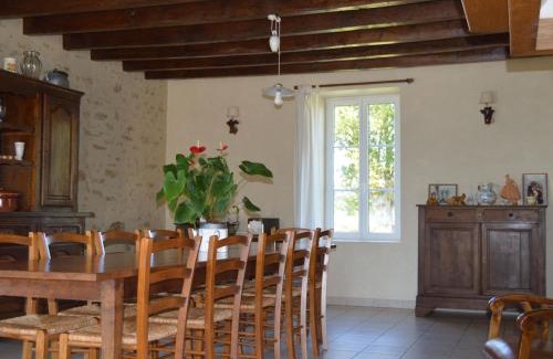 Sarzay Maison | Ancienne ferme rénovée au cœur de la Vallée Noire avec jardin clos, vélos et équipements complets - FR-1-591-111