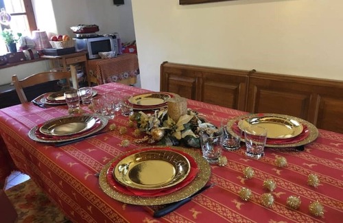 Calci Maison | Ancient Tuscan style country house with a view of the Pisan Mountains