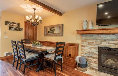 Ketchum Maison | Andora Villa Condo 108