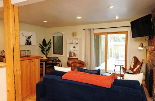 Ketchum Maison | Andora Villa Condo 109