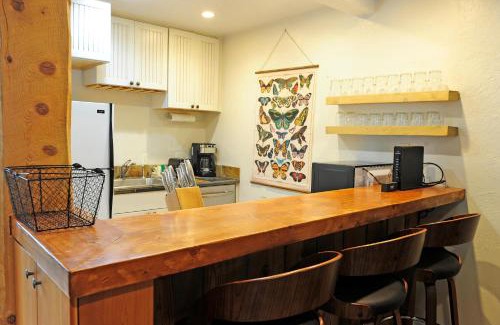 Ketchum Maison | Andora Villa Condo 109