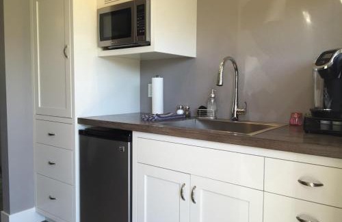 Sonoma Maison | Andrea's Hidden Cottage