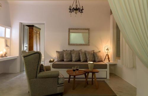 Pyrgos Maison | Andromaches - by Senses Collection