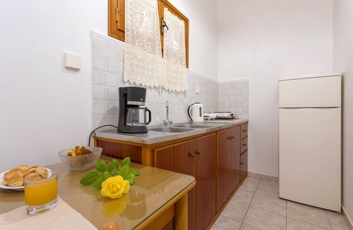 Ano Vasilikos Appartement | Anemomylos Studios - Attic Two-Bedroom Apartment