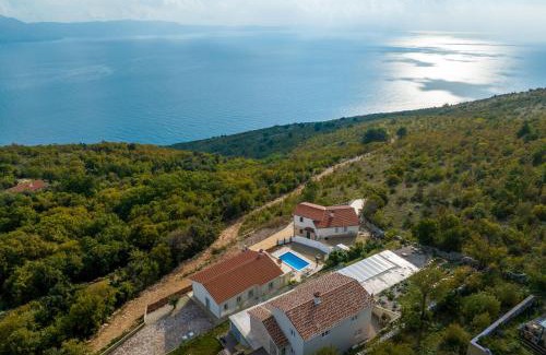 Ripenda Kosi Maison | Angel Marie Villa in a calm location with sea-view