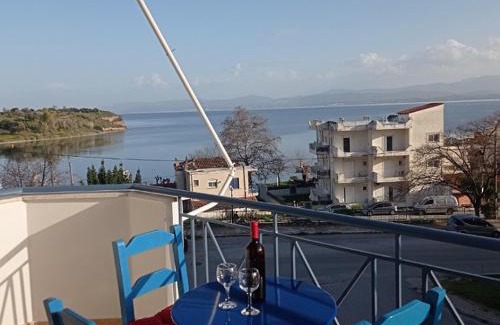 Lefkandi Appartement | Angela's Seaview Apartment