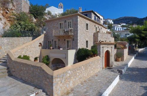 idhra Maison | Angelica Traditional Boutique Hotel