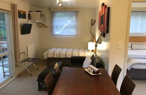 Lower Hutt Maison | Angie's Rural Retreat