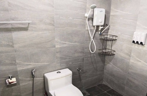 Central District Maison | Angies Cottage @ Taman Sentosa, Johor Bahru, 16-30 pax