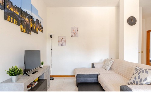 Borghesiana Appartement | Angolo di Roma. Climatizzato-Wi-Fi-Parking-Metro C
