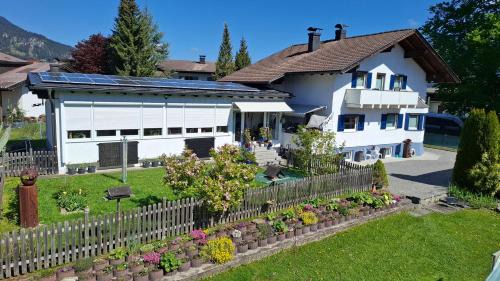 Reutte Appartement | Anita's Ferienwohnung nahe Neuschwanstein