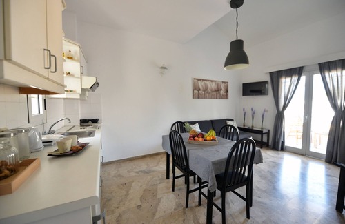 Kokkini Chani Hôtel | Anna Apartment II à 50 mètres de la mer