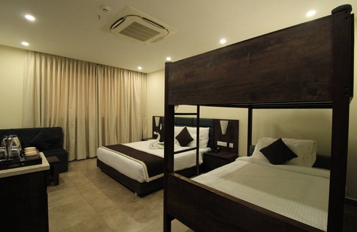 Heritage Town Hôtel | Anna Residency