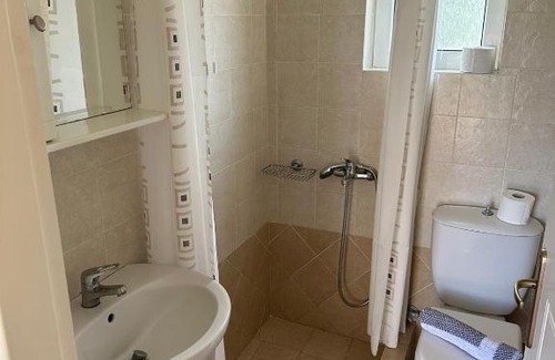 Pefki Appartement | Anna's Studios