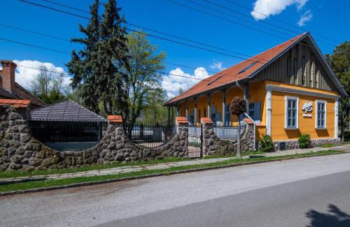 Szentendrei Maison | Anna Vendégház