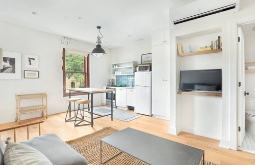 Yamacraw Village Copropriété | Annabelle 2B - City Views near City Market, River