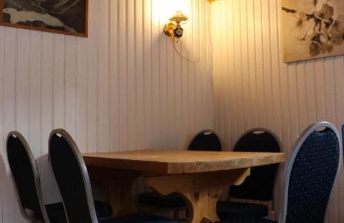 Andalsnes Maison | Annebu