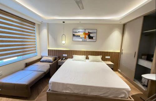 Jaypee Greens Appartement | Anom stays 2