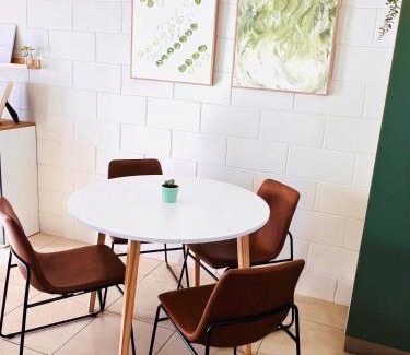 Miles End Appartement | Another 'Your Place on Davidson!'
