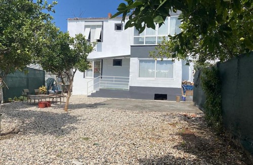 Demre Maison | Antalya Demrede denize 100 metre yürüme AİLE YERİ