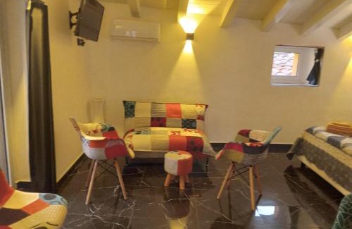 Montalbano Elicona Maison | Anteros Luxury Suite