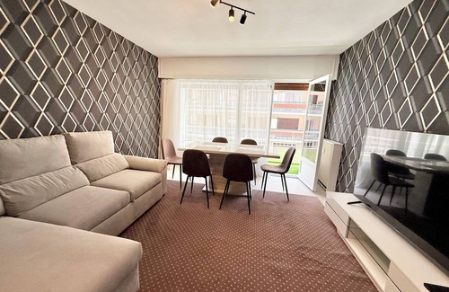 Antibes Old Town Copropriété | Antibes hyper center - 4 people - close to shops and beaches